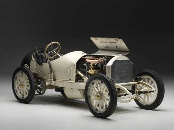 Єдиний у своєму роді 116-річний спорткар Mercedes Brookland із 17,3-літровим двигуном