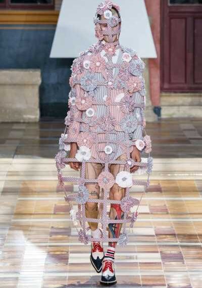 Спідниці та сукні – дивна чоловіча мода літа 2020