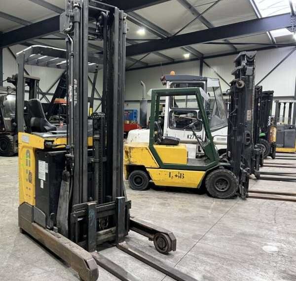 Складські річтраки Atlet: переваги техніки