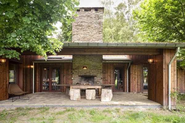 Невелике бунгало для відпочинку в Арденському лісі у Бельгії