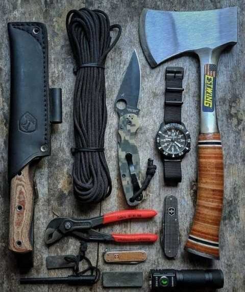 «Виживальники» похвалилися знімками своїх наборів