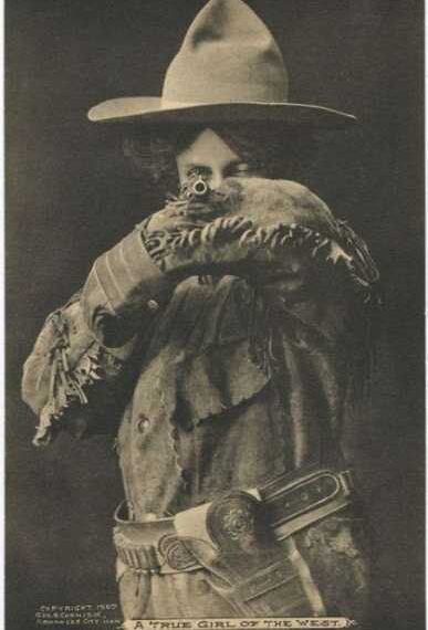 Енні Оуклі – найвлучніша жінка-стрілець у світі