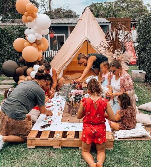 Мама влаштувала вечірку у стилі «Kidchella» на 7-річчя дочки