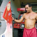 Серфінгісти та укуси акул, після яких не було боляче