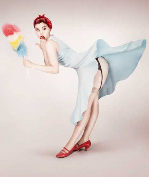 Спокусливі дівчата на пін-ап фотографіях