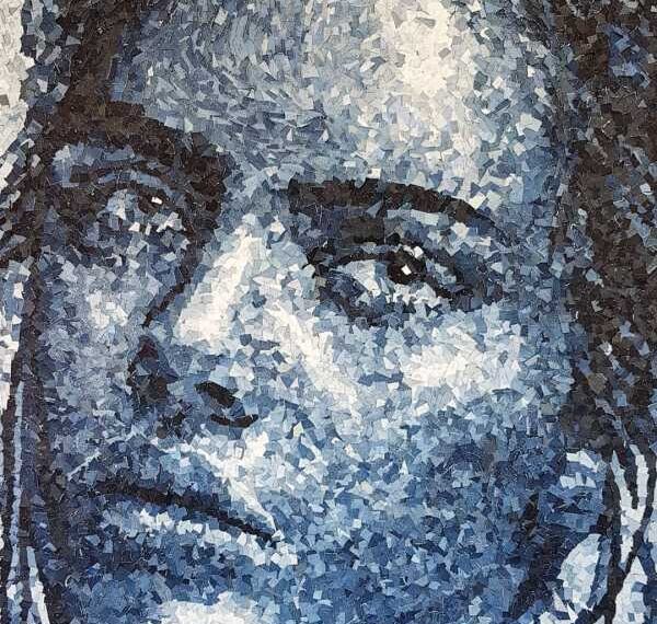 Дивовижні деталізовані портрети зі шматочків джинсової тканини.