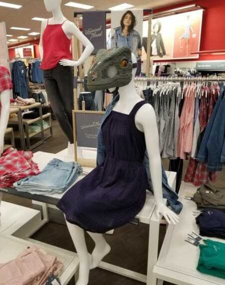 Моторошні манекени, від виду яких стає не по собі