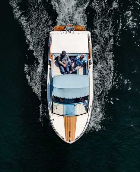 Човни та катери з висоти на пташиного польоті Тома Хегена