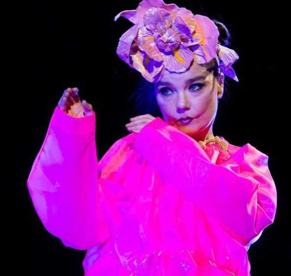 Знаменитості, чия нестандартна зовнішність стала їхньою візитівкою карткою