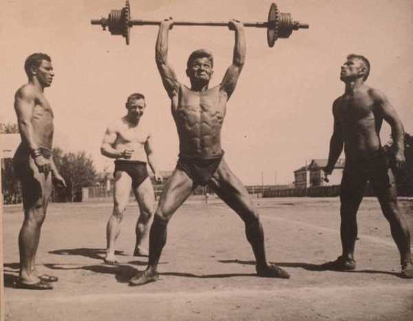 Різні цікаві фотографії з минулого