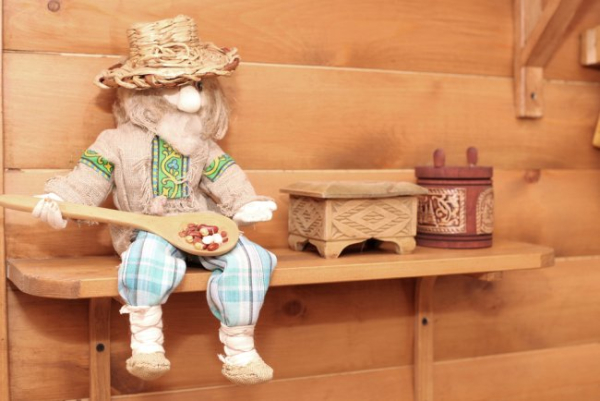 День частування будинкового – Велесичі, Кудеси.