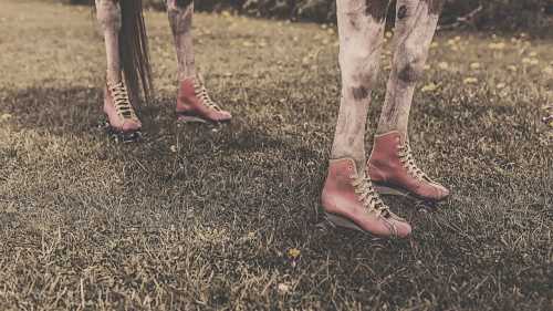 Підкувати коня: металевий педикюр протягом віків