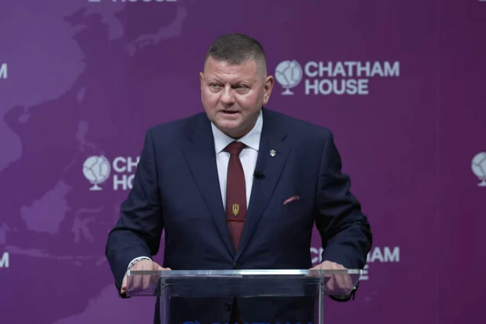 Соцмережі розвеселила промова Залужного англійською мовою