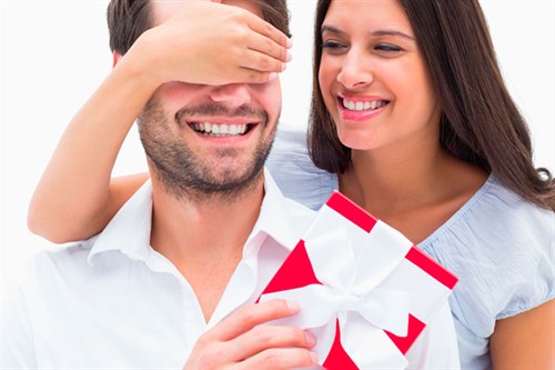 Що подарувати на День усіх закоханих?