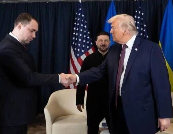 Кадр із рукостисканням Буданова та Трампа став вірусним: мережа вибухнули&hellip;