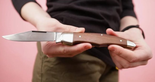 Чому не можна дарувати ніж?: Народні прикмети