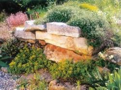 Як зробити альпійську гірку на своїй ділянці? 7