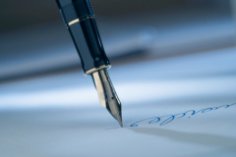 Як написати сценарій живої вечірки?