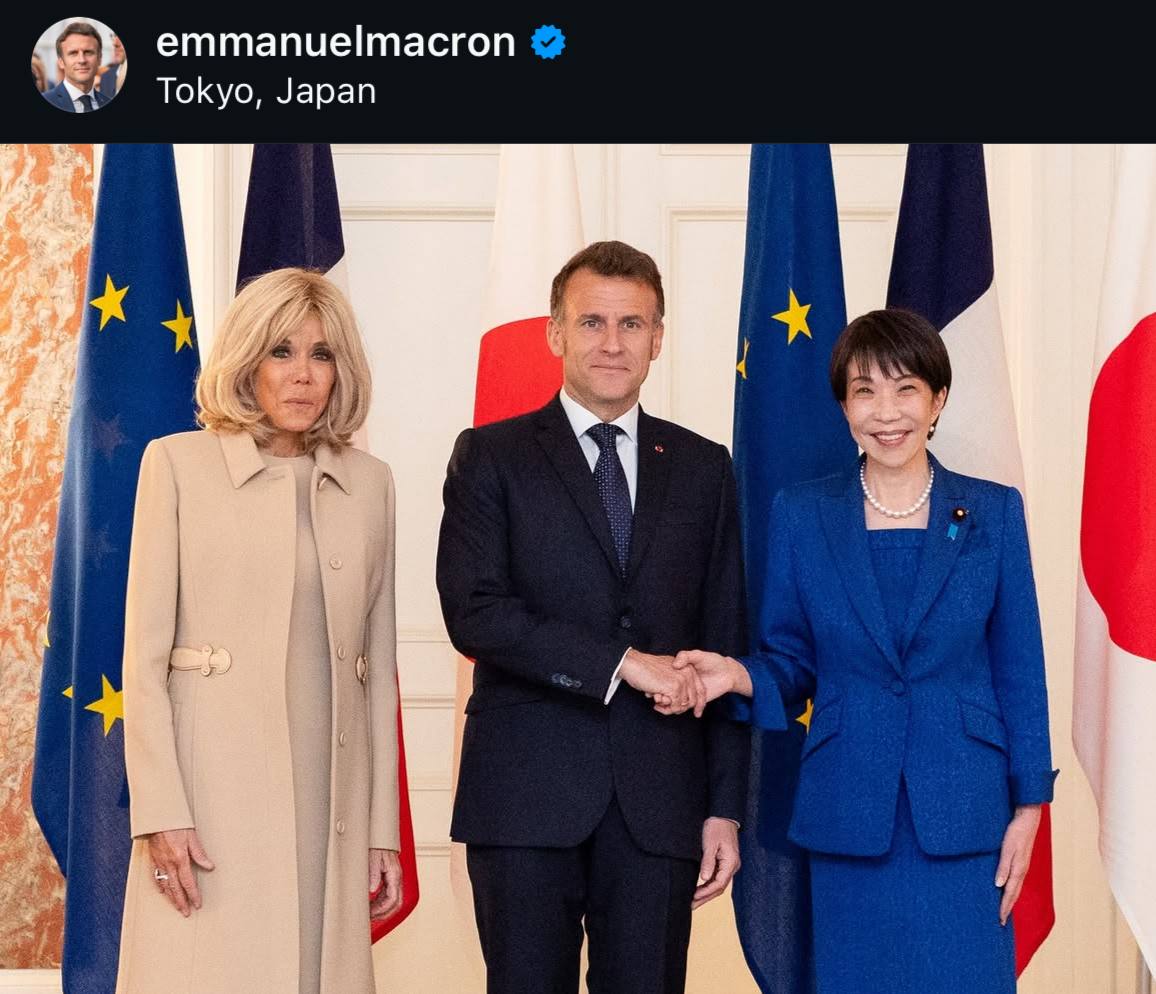 Макрон та прем’єр-міністерка Японії показали позу з аніме на саміті в Токіо (відео) 6
