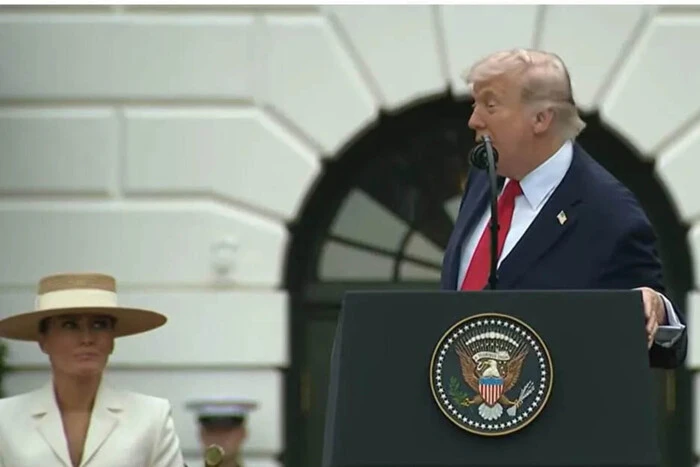 Трамп пожартував про свій шлюб на зустрічі з королем Чарльзом (фото)