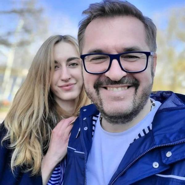 Син Пономарьова: мережа сперечається, на кого він більше схожий 16