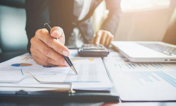 Мінфін: ФОПів обкладуть ПДВ з 2027 року, якщо заробиш понад мільйон