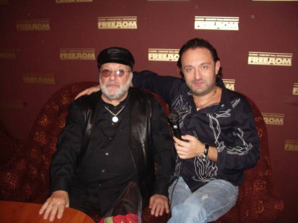 Виконавець російського шансону пішов з життя за межами батьківщини 7