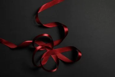 Радянський стіл-книжка: повертаємо стиль старим меблям 8