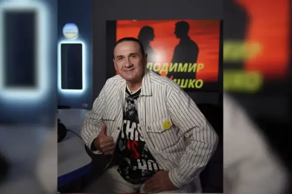 ХА-ХА новини 49 Де Володимир Гришко: опубліковано фото співака, що підтримував Януковича