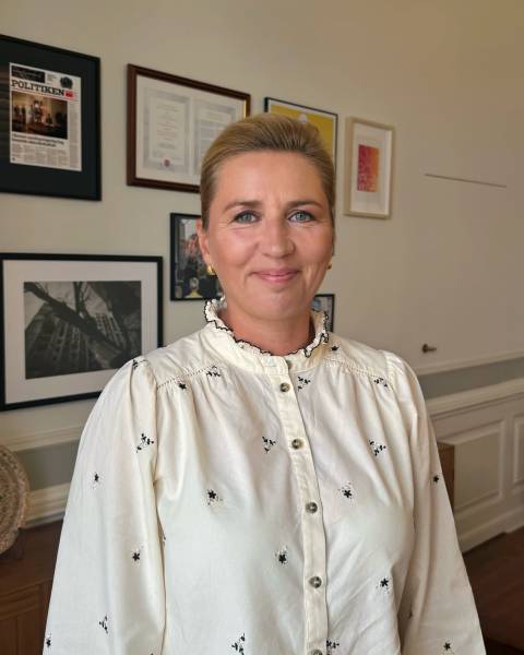 Метте Фредеріксен влучно відповіла хейтерам: “Я виглядаю, як я”