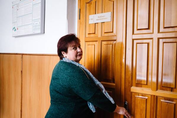 Черкащина відкрила "школу майбутнього" без підручників, але з сучасними технологіями 10