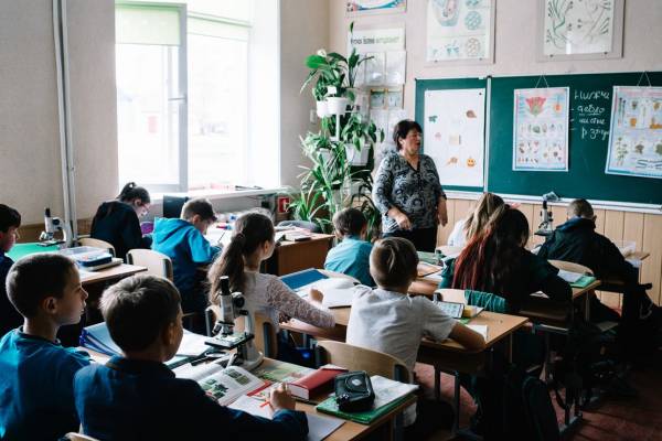 Черкащина відкрила “школу майбутнього” без підручників, але з сучасними технологіями