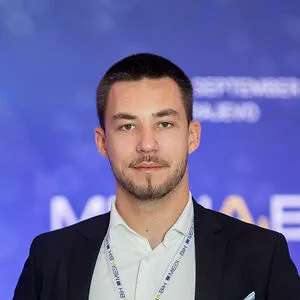 Батько створює комікси про доброту, що змінює світ 26